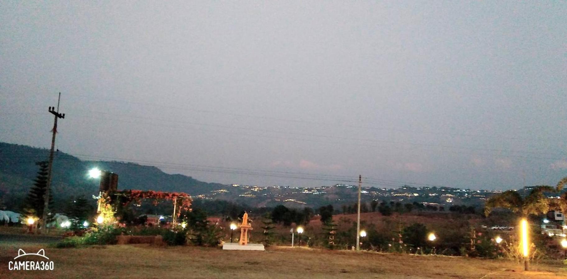 Vila เฟรนด์แคมป์ Khao Kho Pokoj fotografie